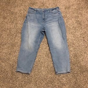 American Eagle Curvy Mom Jeans (size 20 short)